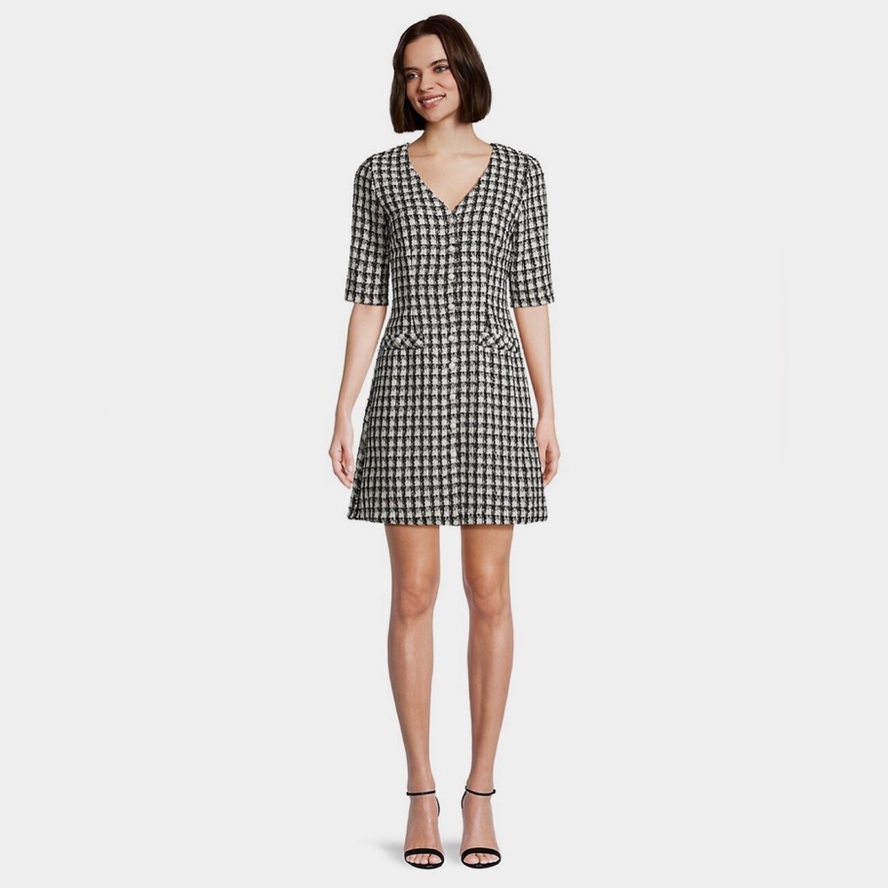 Gabby Skye
V-Neck Button-Front Tweed Mini Dress